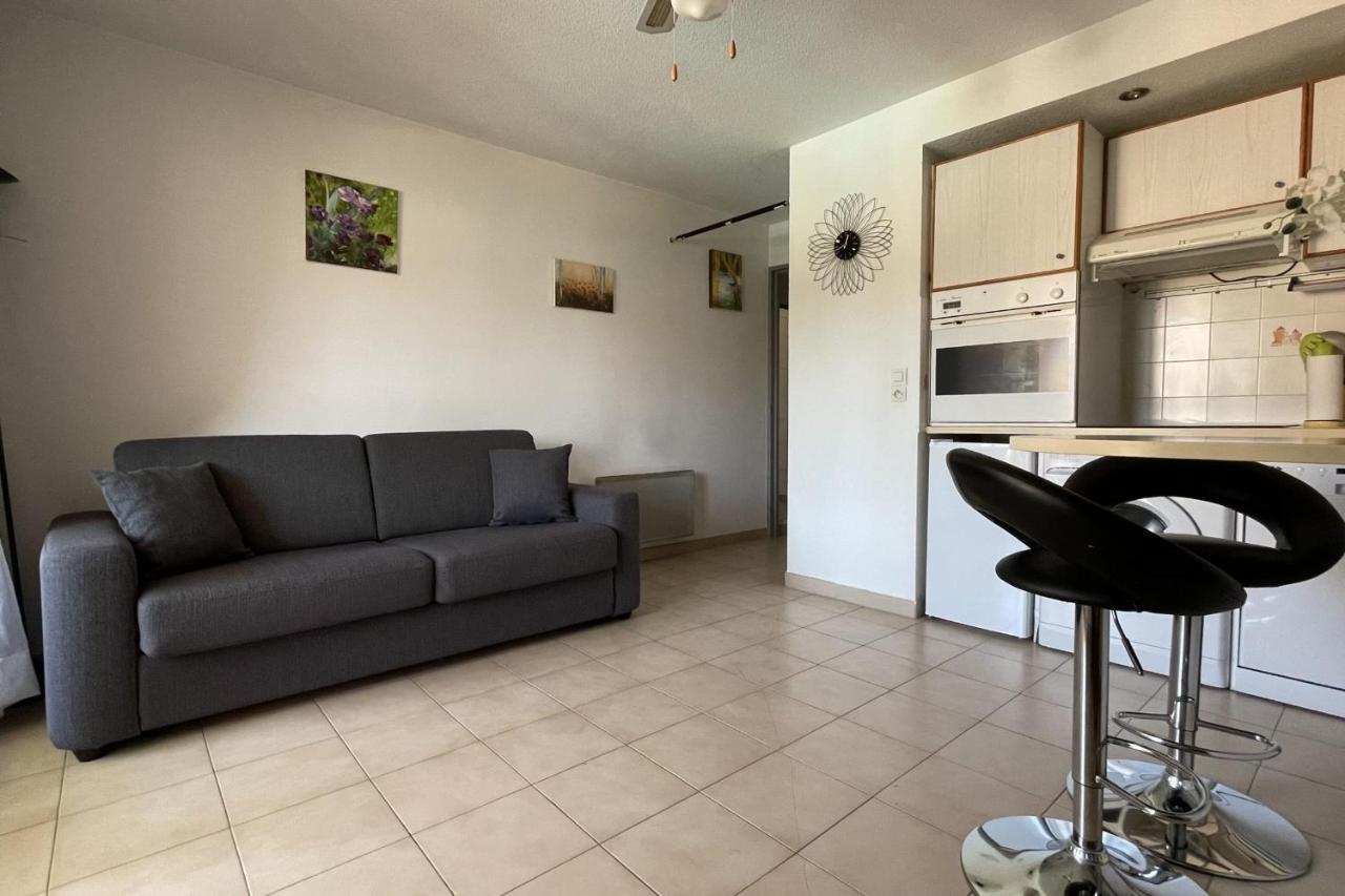 T2 With Balcony Close To The Sea سانت ماكسيم المظهر الخارجي الصورة
